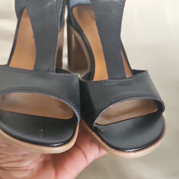 HOST PICK🥳 Lucky Brand Black Heels with Chunky Heel and Ankle Strap - Picture 10 of 16